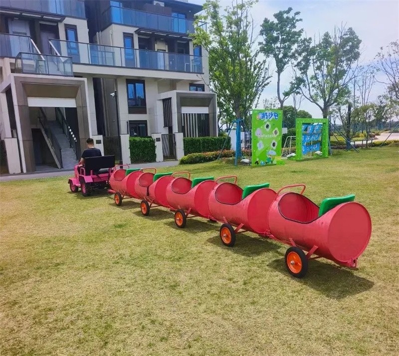 油桶小火車